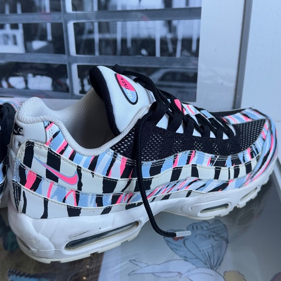 Nike Air Max 95 Country Pack Korea Multi Color CW2359-100 | Men’s 10 - Picture 3 of 14